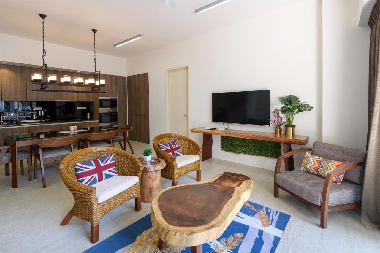 By The Sea Beach Front Apartment Batu Feringgi Exterior foto