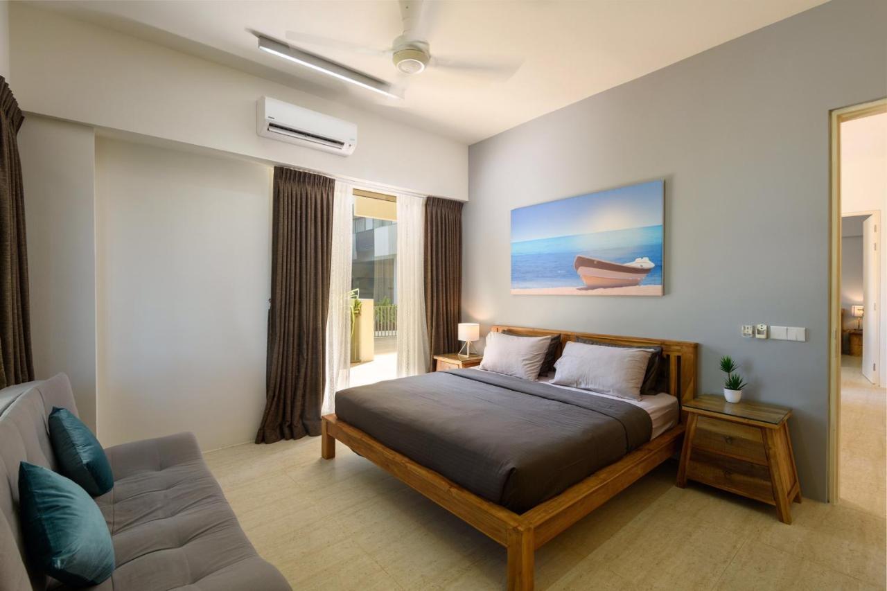 By The Sea Beach Front Apartment Batu Feringgi Exterior foto
