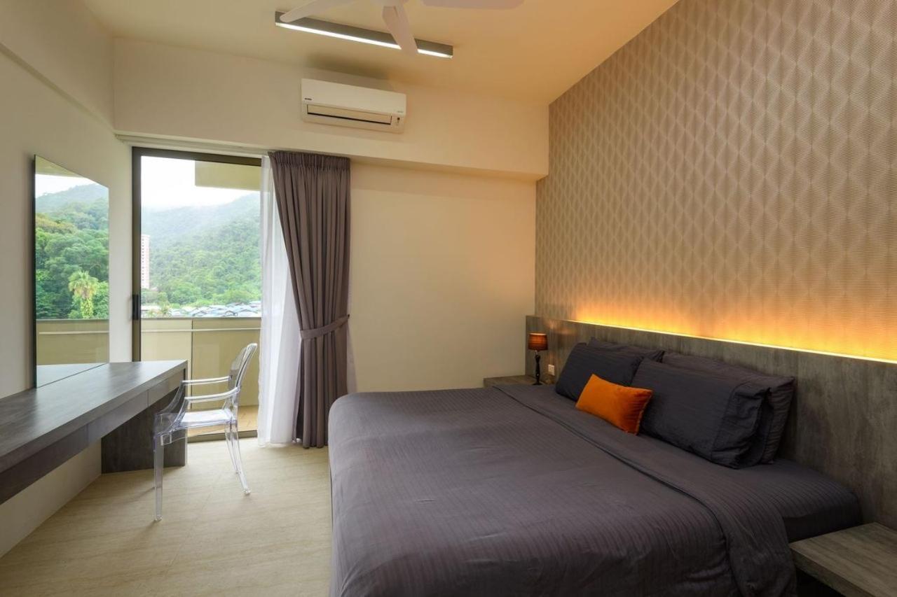 By The Sea Beach Front Apartment Batu Feringgi Exterior foto